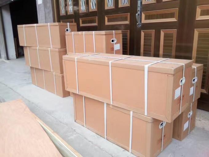 tipo linear líquido automático da máquina de enchimento da garrafa 100ml para a cerveja 3