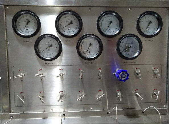 Eficiência elevada automática 2800 x 2500 x 2000mm do dispositivo supercrítico da extração do óleo do CO2